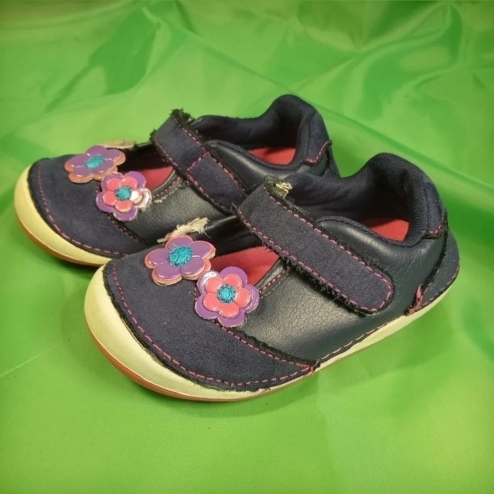 TEENY Toes Mary Jane Style Shoes Infant Size 4